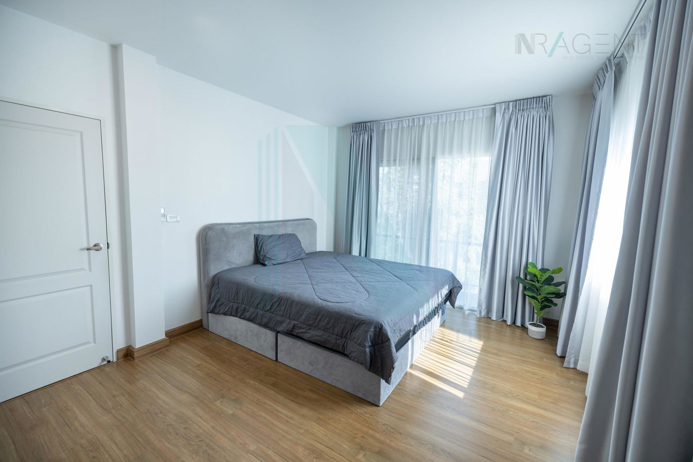 รูป 📌 ให้เช่าบ้านเดี่ยว 2 ชั้น เซนโทร บางนา-วงแหวน 4 ห้องนอน 3 ห้องน้ำ - รูปที่ 6/8