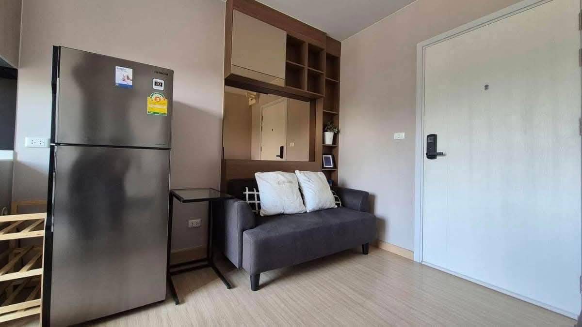 รูป 🔐#PO2304_080🔐🗓️ ว่างพร้อมอยู่🗓️𝐅𝐨𝐫 𝐑𝐞𝐧𝐭 ( 26𝐬𝐪𝐦. 𝟏𝐛𝐞𝐝, 𝟏𝐛𝐚𝐭𝐡 ) 𝐓𝐡𝐞 𝐓𝐫𝐞𝐞 𝐎𝐧𝐧𝐮𝐭 𝐒𝐭𝐚𝐭𝐢𝐨𝐧 - รูปที่ 1/7