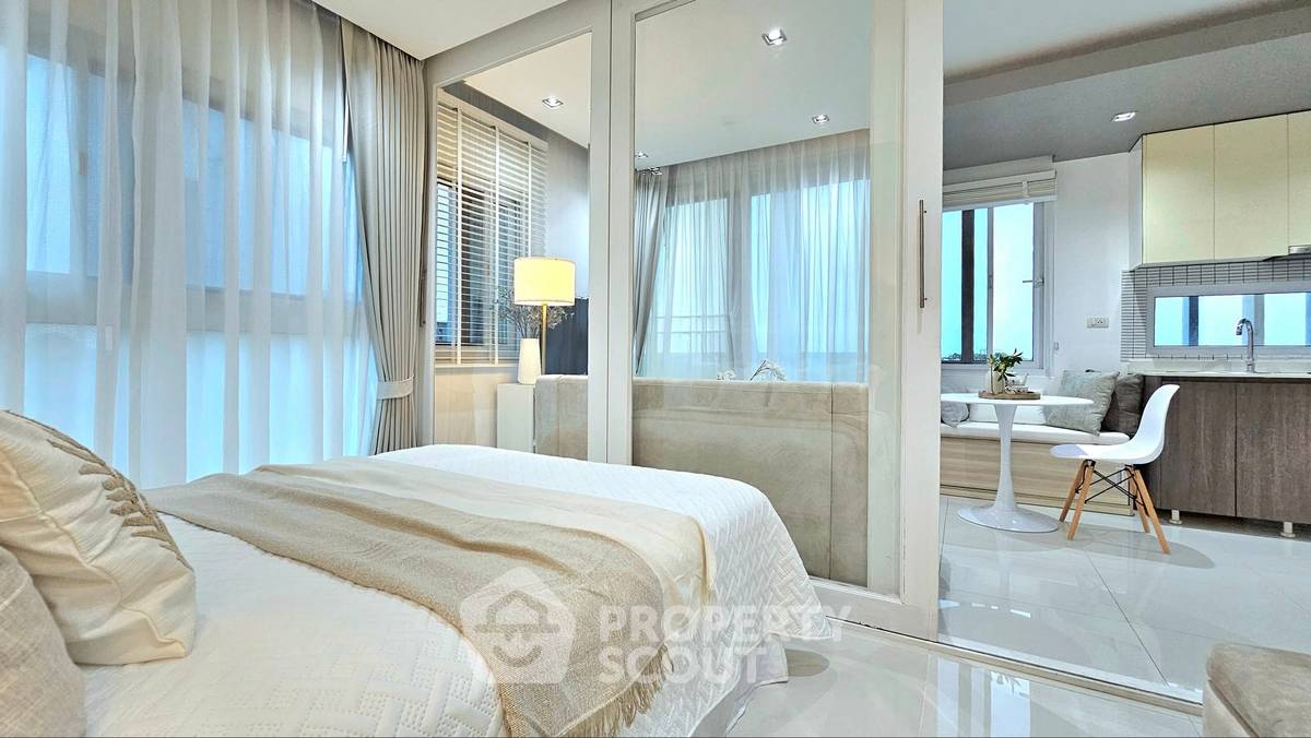 picture 1-BR Condo at The Gallery Pattaya close to Jomtien Beach (ID 2211136) - 8/17