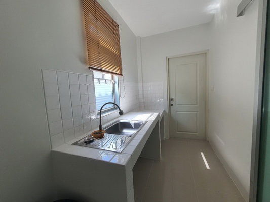 picture FOR RENT LIFE BANGKOK BOULEVARD RATCHAPHRUEK - RATTANATHIBET / 4 bedrooms 3 bathrooms / 52 Sqw. 180 Sqm. **30,000** CLOSE TO DENLA BRITISH SCHOOL - 4/12
