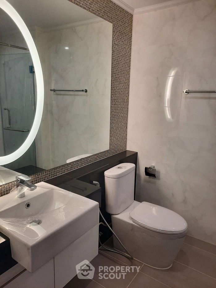 picture 2-BR Condo at Supalai Oriental Sukhumvit 39 near MRT Phetchaburi (ID 1176795) - 7/7