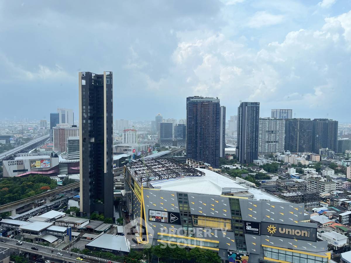 picture 1-BR Condo at The Saint Residences near MRT Phahon Yothin (ID 2110306) - 10/11