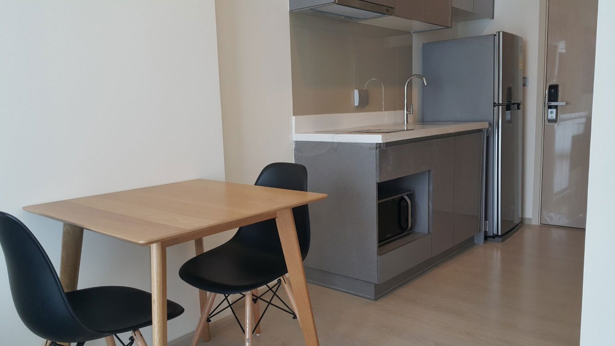 picture Rhythm Asoke 2 Condo For Rent | CODE : RS876 - 7/12