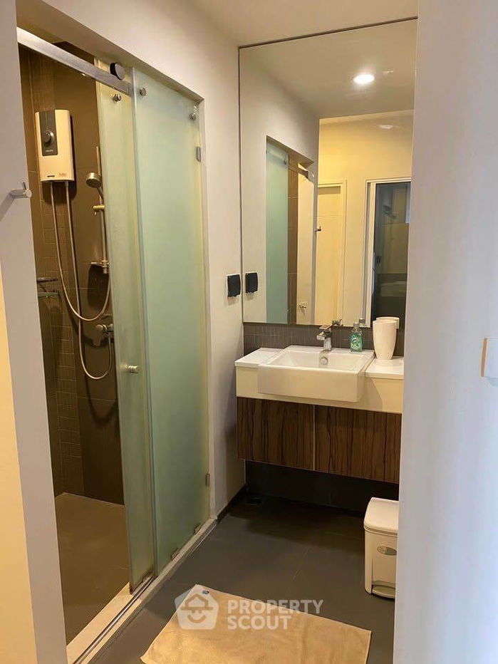 picture 2-BR Condo at Centric Ratchada - Huai Khwang near MRT Huai Khwang (ID 2211472) - 9/12