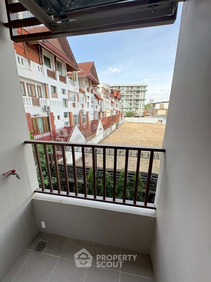 picture 1-BR Condo at QUINTARA MHyZEN PHROM PHONG near BTS Phrom Phong (ID 2210201) - 2/6