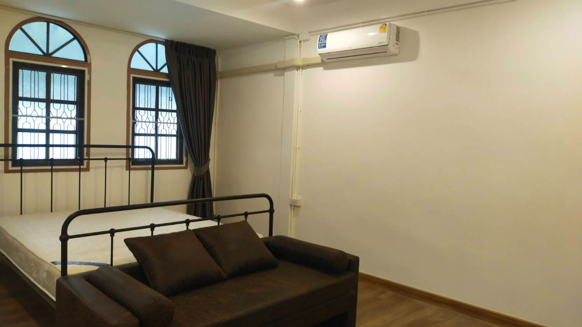 รูป บ้านเช่าพร้อมอยู่ ทาวน์เฮ้าส์แต่งสวย ใกล้ MRTบางซ่อน - รูปที่ 1/8