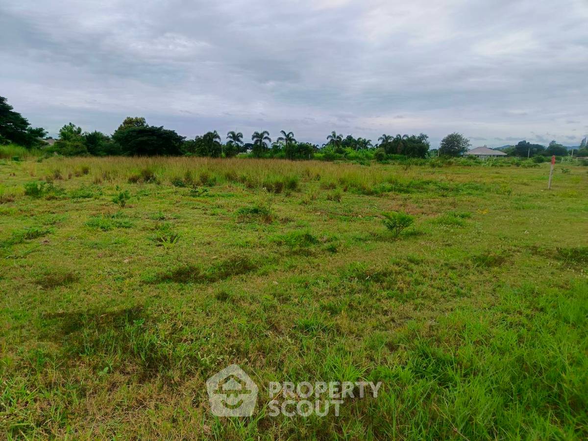 รูป ที่ดินสำหรับปล่อยขาย 1,600 ตารางเมตร แถว ใน หินเหล็กไฟ (ID 2209698) - รูปที่ 5/6
