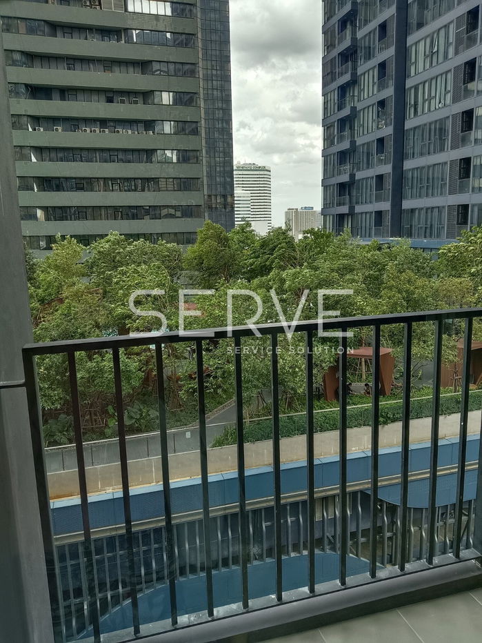 picture Sell Down Payment 1 Bed Good Location Fully furnished New Condo Good Location Close to MRT Phra Ram 9  220 m. @  NUE District R9 - 5/5