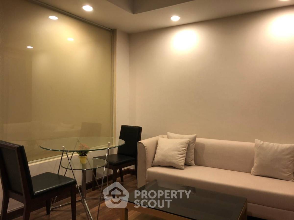 picture 1-BR Condo at The Rajdamri near BTS Ratchadamri (ID 2088983) - 10/15