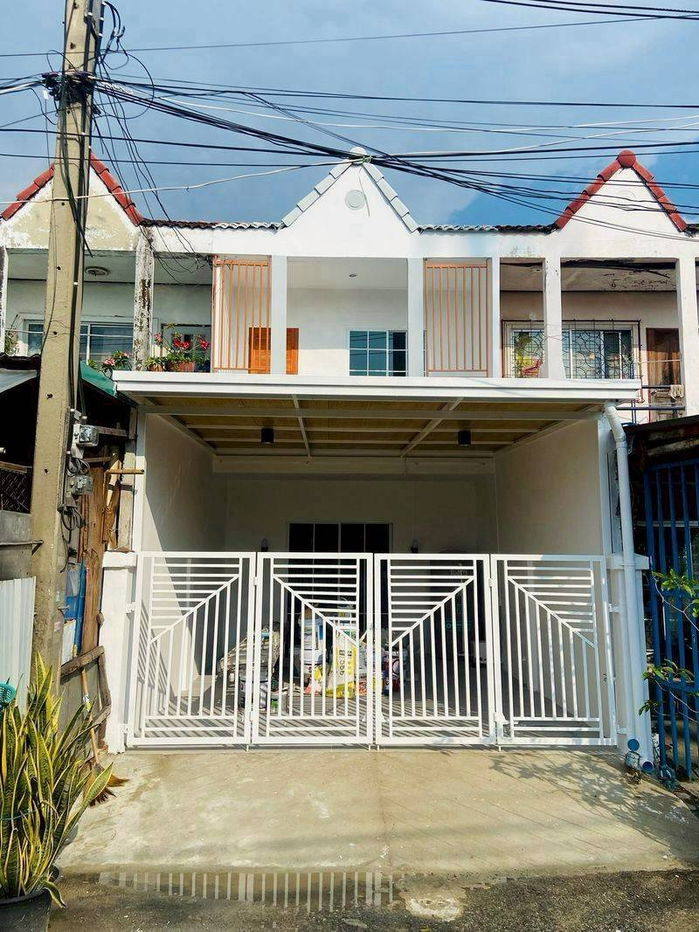 รูป ขาย ทาวน์เฮ้าส์ 19 ตร.ว. หมู่บ้านพรจิรา  เทศบาลบางปู  103 สมุทรปราการ   - รูปที่ 2/12
