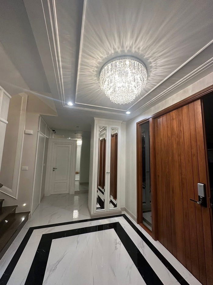 รูป ให้เช่าบ้านหรู Vana Residence 3 ชั้น 4 ห้องนอน มีลิฟต์ พร้อมเข้าอยู่ - รูปที่ 13/13