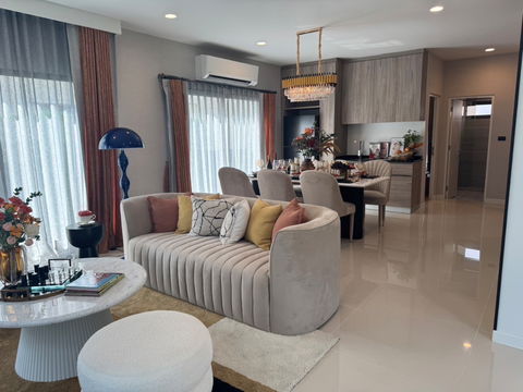 ให้เช่าบ้านหรู #บ้านตัวอย่าง #ให้เช่าบ้านตัวอย่าง บุราสิริ กรุงเทพกรีฑา🏡
