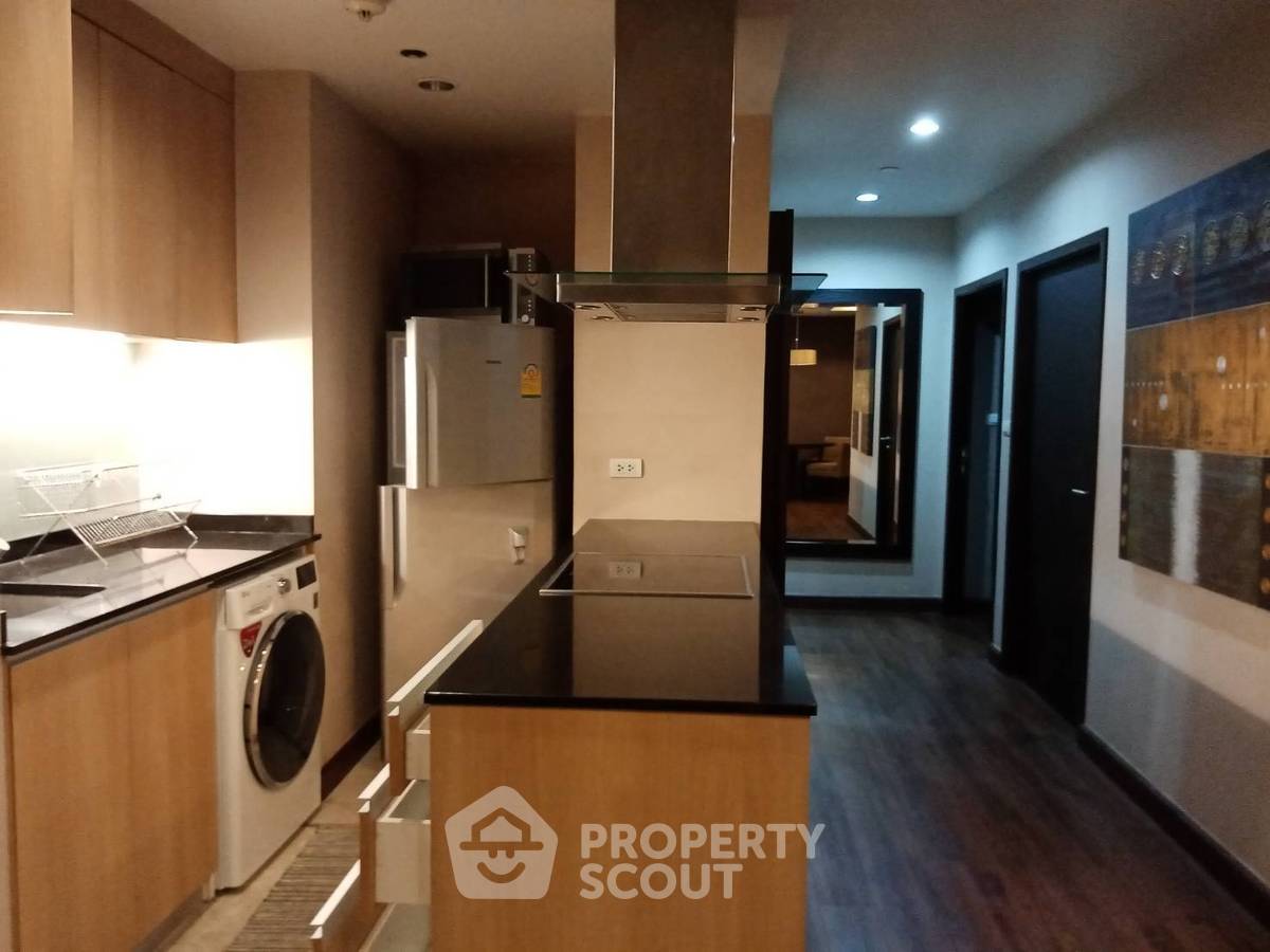 รูป คอนโด 2-ห้องนอน ที่ สาธร การ์เด้นส์ ใกล้ MRT สีลม (ID 646730) - รูปที่ 6/10