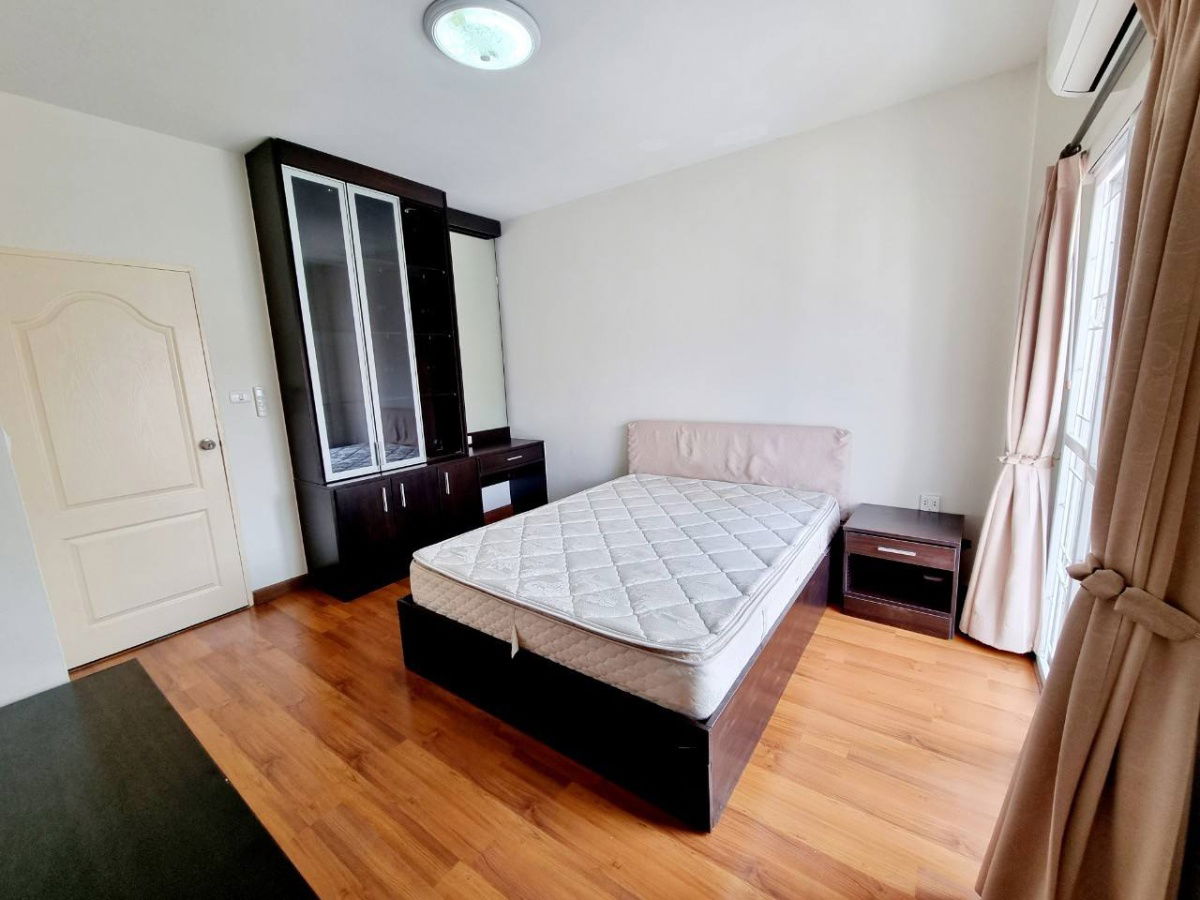 picture ✅ Townhome for Rent | Fully Furnished | Perfect for Living or Home Office | The Balcony Home - 8/12