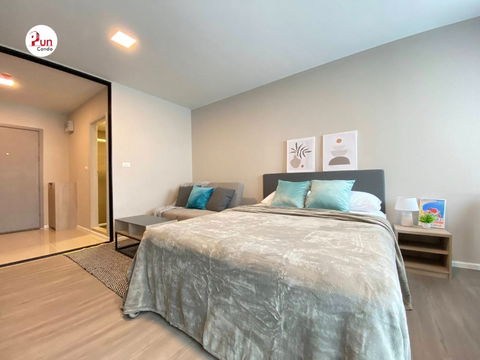 D condo Campus Hideaway for sale