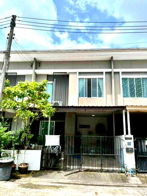 ทาวน์โฮม ซุปเปอร์ชีป : 🏡✨บ้านทาวน์โฮม 2 ชั้น โซนรัษฎาทำเลดี เดินทางสะดวก ใกล้สิ่งอำนวยความสะดวกครบ 🏡✨