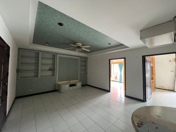 รูป ✨[For Sale] ขายคอนโด 2 ห้องนอน ถูกสุดในโครงการ คันทรี คอมเพล็กซ์ บางนา (Country Complex Bangna) ✨ ที่จอดรถ 2 คัน ใกล้ BTS บางนา  - รูปที่ 2/25