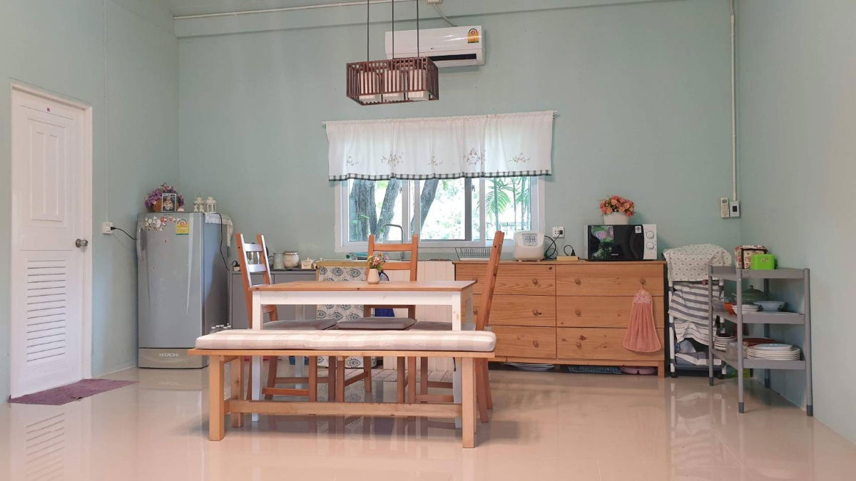 รูป บ้านเช่า หมู่บ้านเนินน้ำ บางละมุง ชลบุรี บ้านสวย สวนใหญ่  - รูปที่ 3/13