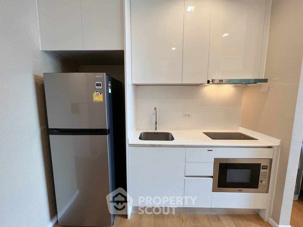 picture 1-BR Condo at The Saint Residences near MRT Phahon Yothin (ID 2110306) - 4/11