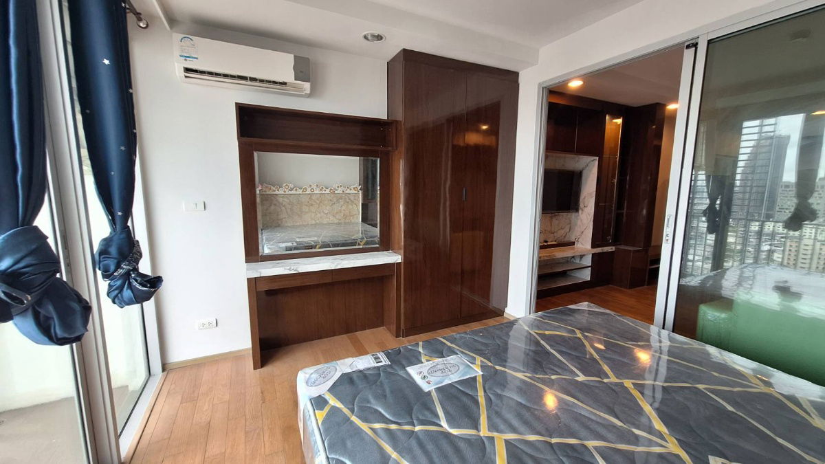 picture Condo for Sale The Line Phahonyothin Park 1 bedroom 38.04 sq. 19 floor tower A  - 6/13