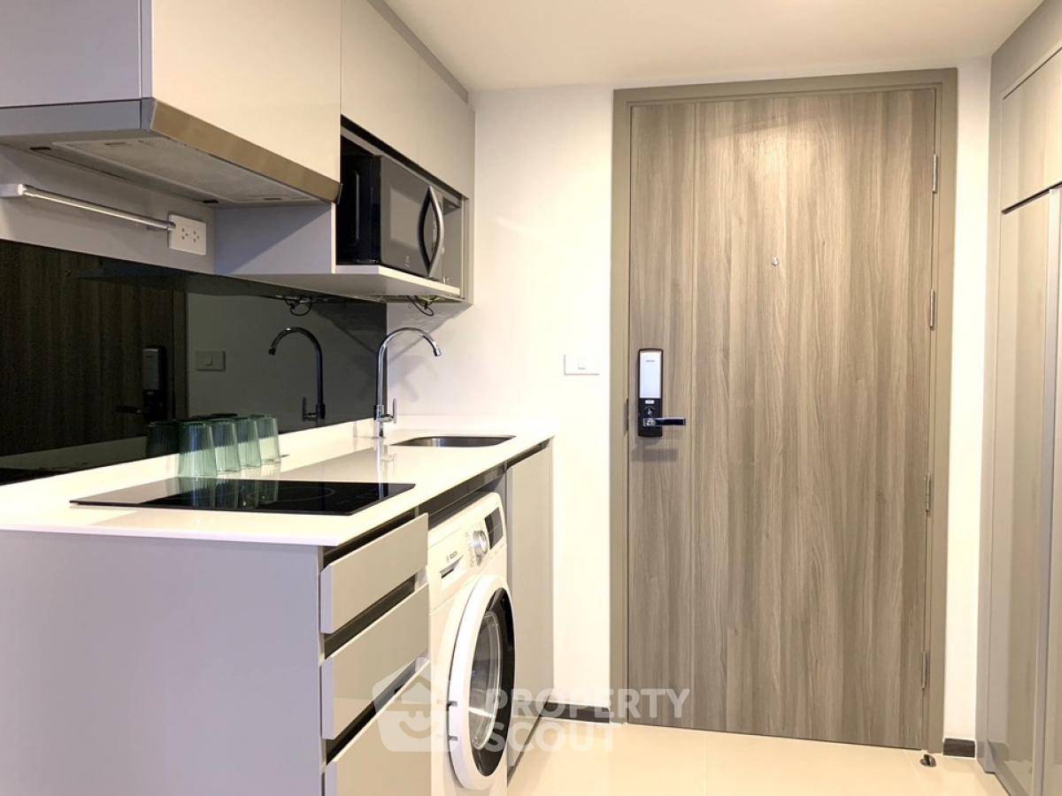 picture 1-BR Condo at Knightsbridge Space Ratchayothin near BTS Ratchayothin (ID 1783277) - 10/10