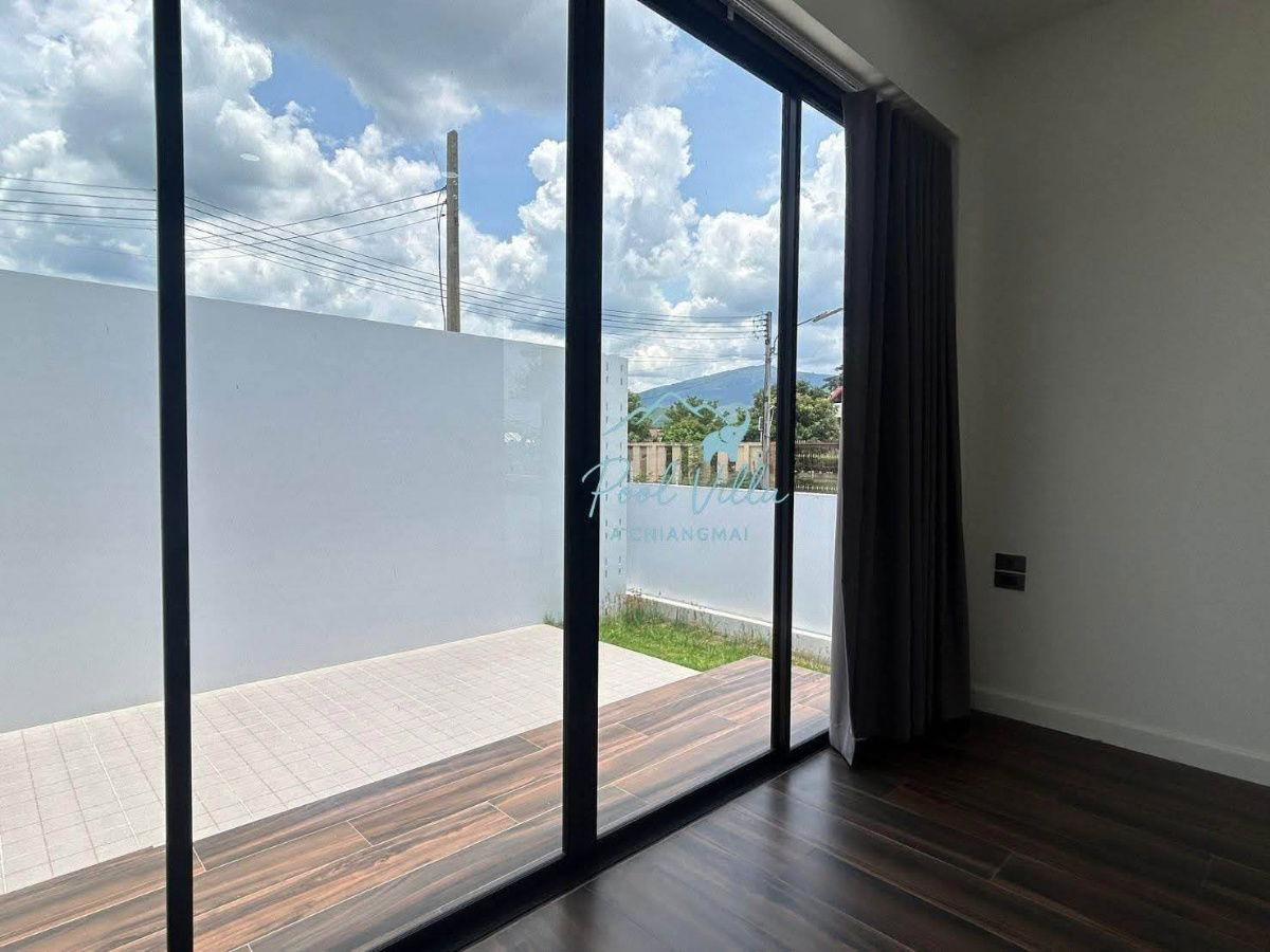 รูป ขายบ้าน POOL VILLA 3 ห้องนอน ใกล้เวิลด์คลับ - พืชสวนโลก - รูปที่ 10/20