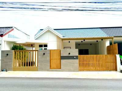 บ้านแฝด เมืองภูเก็ต ภูเก็ต : 🏡✨บ้านแฝดชั้นเดียว รีโนเวทใหม่ โซนรัษฎาหลังอีเกีย ทำเลดี เดินทางสะดวก ใกล้สิ่งอำนวยความสะดวกครบ 🏡✨