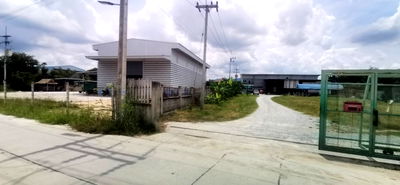 โรงงาน ที่ว่าการอำเภอบ้านบึง : ขาย! ที่ดินพร้อมโรงงาน 6-3-0 ไร่ บ้านบึง จ.ชลบุรี ติดถนน ใกล้นิคมอมตะนคร ทำเลดี พร้อมใช้งาน