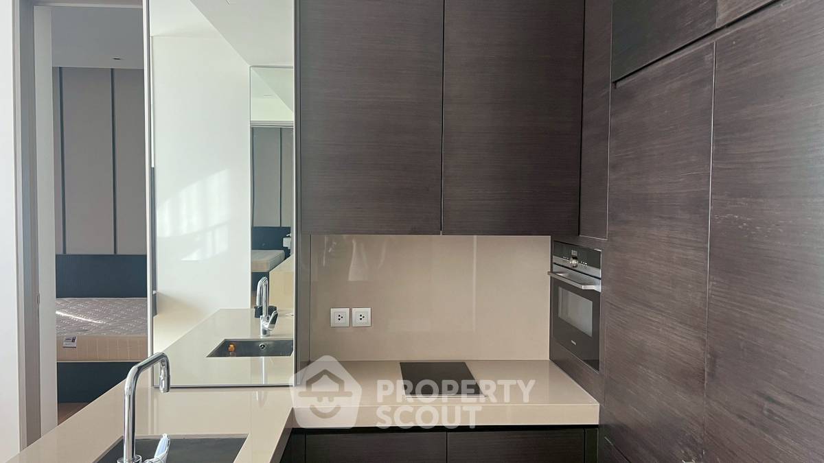 picture 1-BR Condo at Saladaeng One near MRT Si Lom (ID 2185089) - 1/9