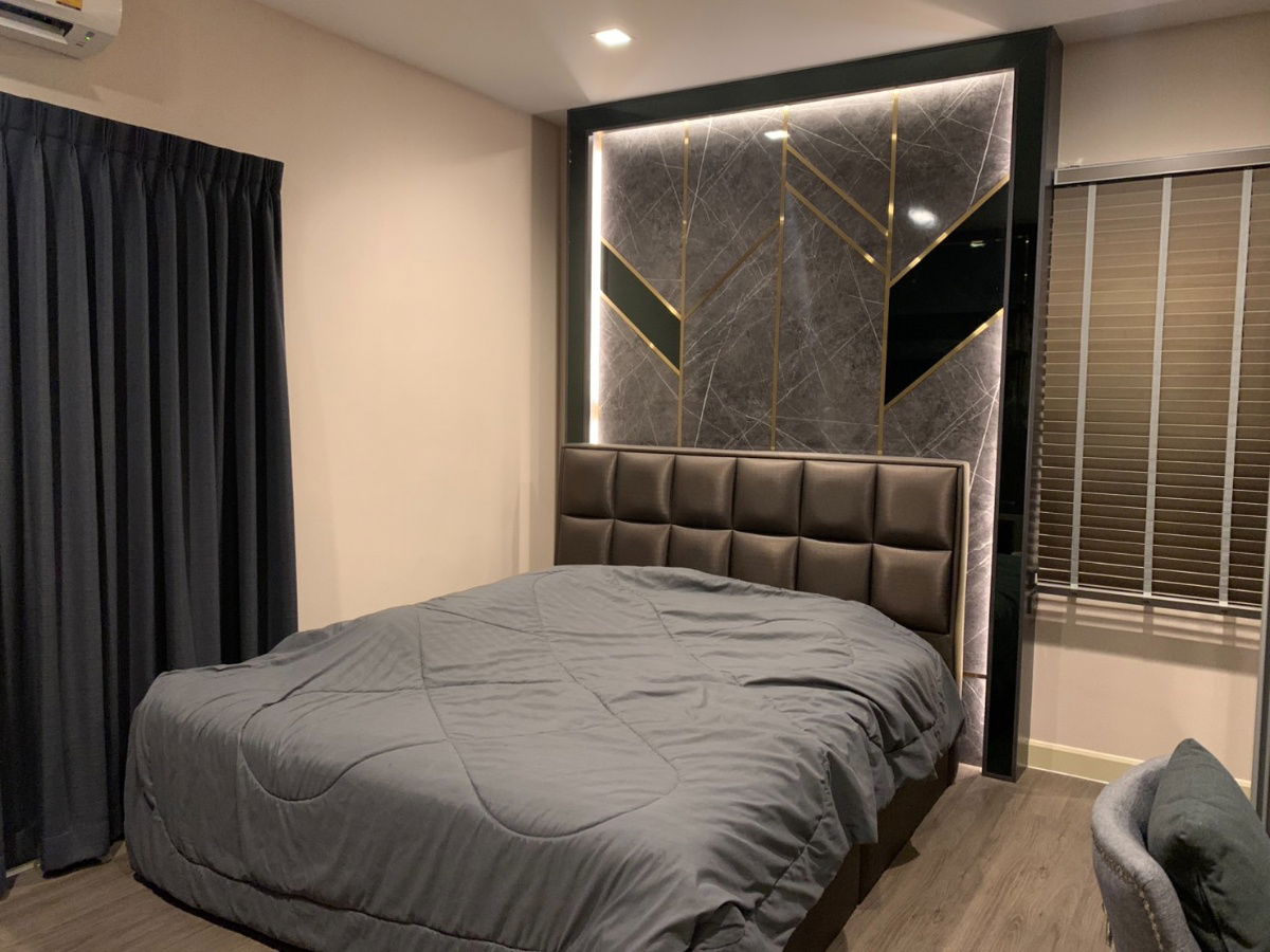 picture For rent Bangkok Boulevard Rama5 - 12/14