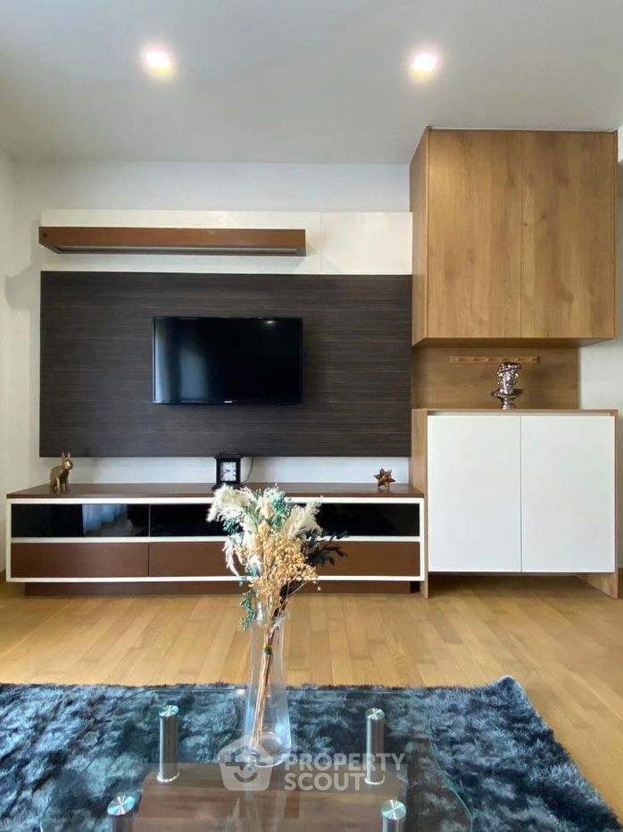 picture 1-BR Condo at Noble Reveal Ekamai near BTS Ekkamai (ID 1419381) - 2/7