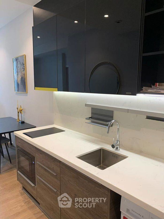 picture 1-BR Condo at Muniq Langsuan near BTS Ratchadamri (ID 1400098) - 11/12