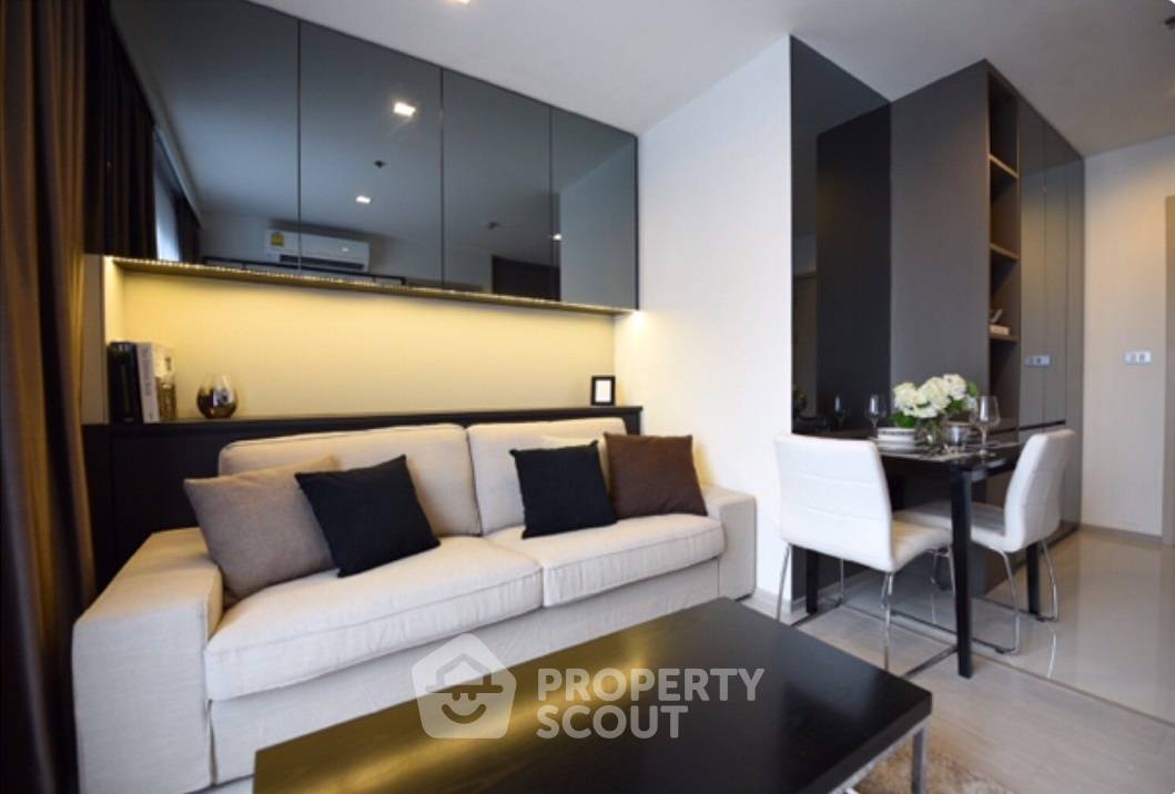 รูป คอนโด 1-ห้องนอน ที่ ริทึ่ม สุขุมวิท 36-38 ใกล้ BTS ทองหล่อ (ID 886526) - รูปที่ 2/4