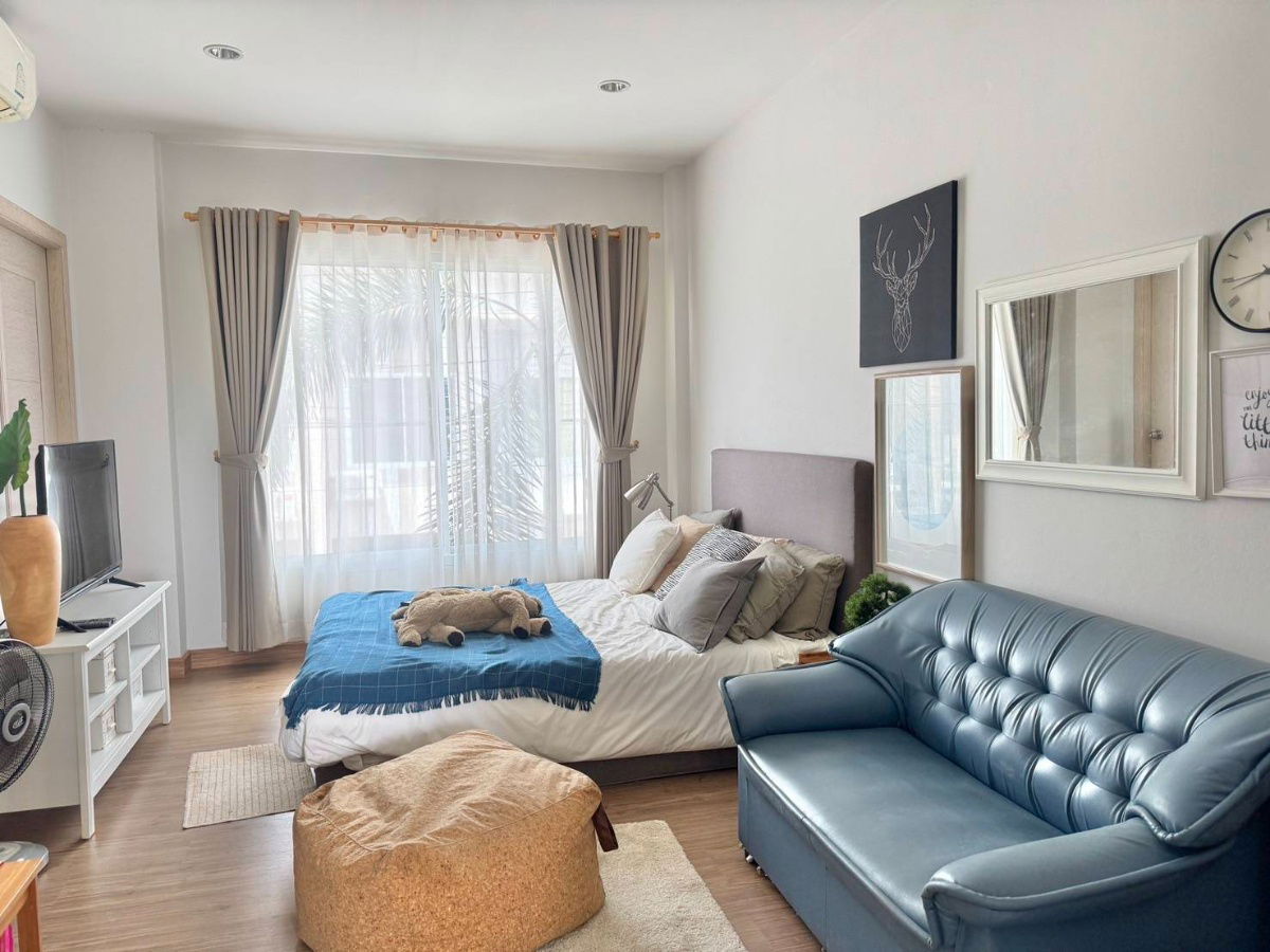 รูป 🏡ทาวน์โฮมตามสภาพ โซนถลาง ใกล้โรบินสัน สภาพดีพร้อมเข้าอยู่  เดินทางสะดวก ใกล้สิ่งอำนวยความสะดวกครบ 🏡  - รูปที่ 11/19