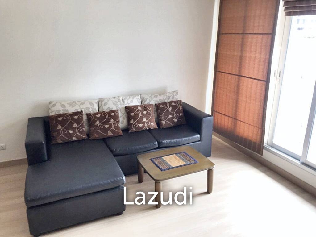 picture 2 bed 2 bath 65 SQ.M life @ sathorn 10 - 3/18