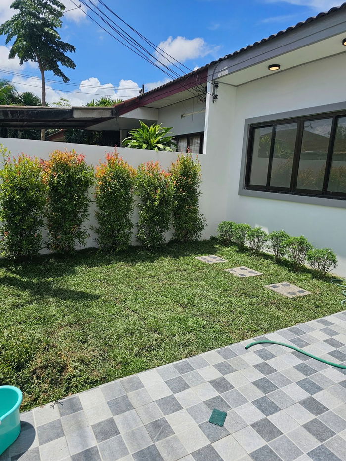 รูป 🏡บ้านเดี่ยวชั้นเดียวรีโนเวทใหม่ สัมผัสความสงบ ร่มรื่น มีพื้นที่ใช้สอยรอบบ้าน บนทำเลคุณภาพ โซนถลาง 🏡  - รูปที่ 3/13