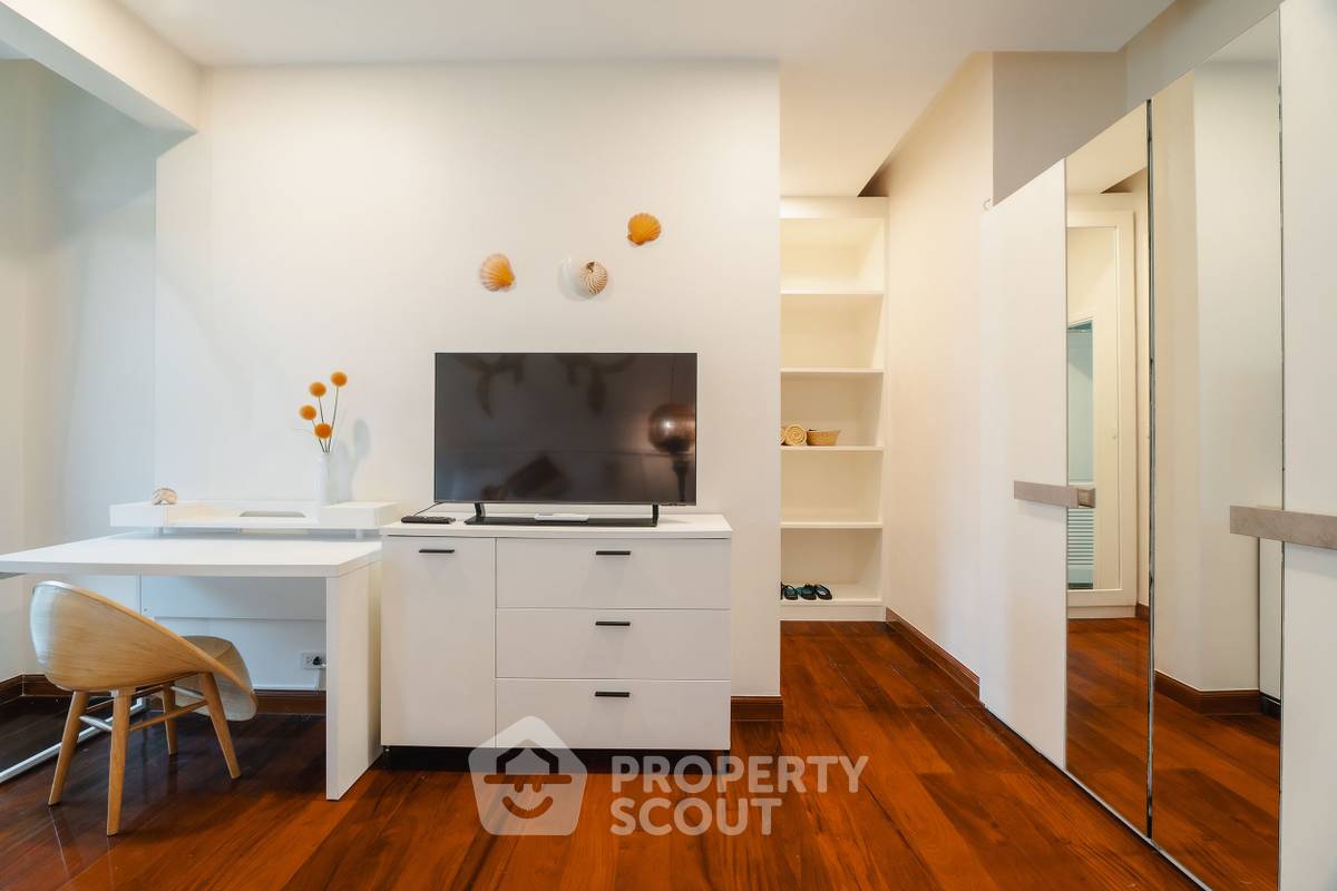 picture 4-BR Villa close to Chalong (ID 2005362) - 29/35