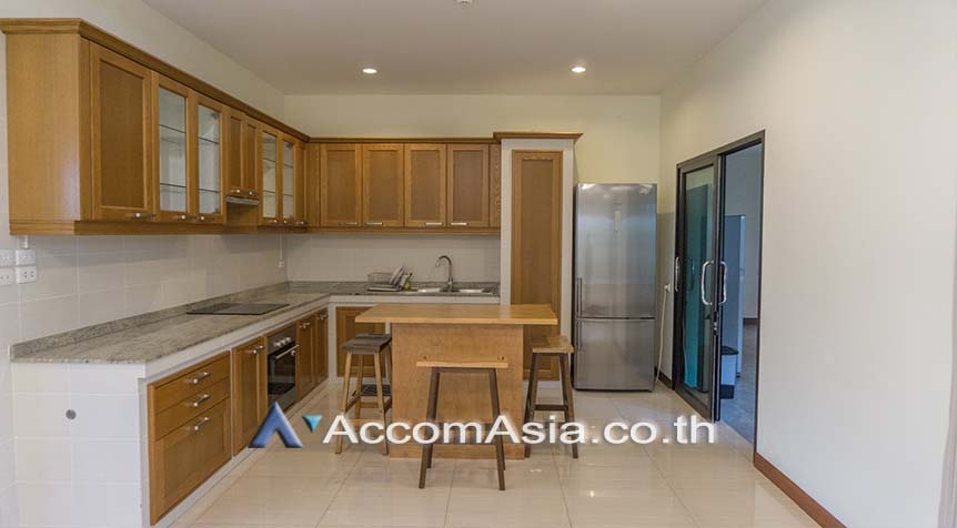 รูป 🔼🔽 AccomA 📩 Pet friendly 4 BR House in  (90237) - รูปที่ 4/17