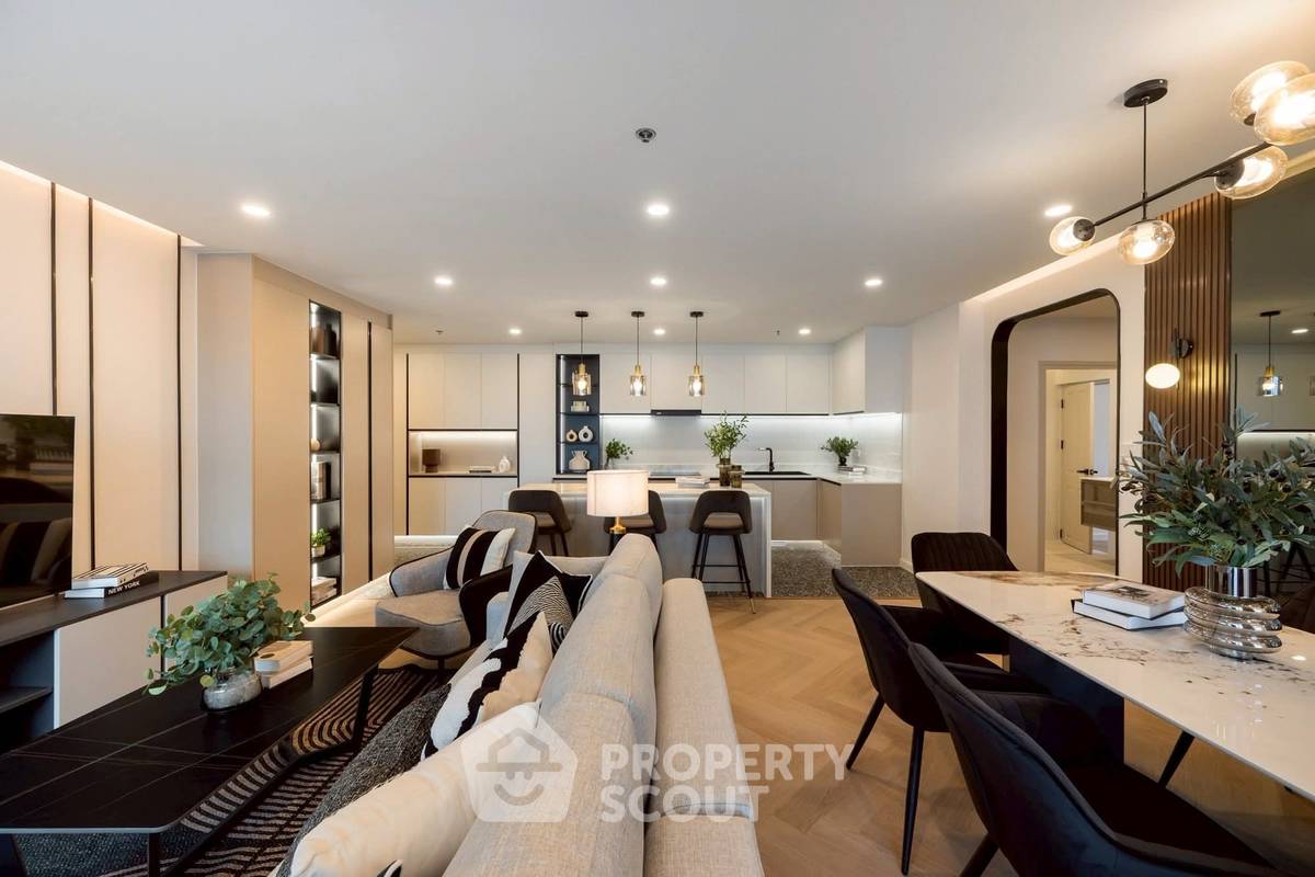 picture 4-BR Condo at The Executive Regent in Chong Nonsi (ID 2209864) - 4/14