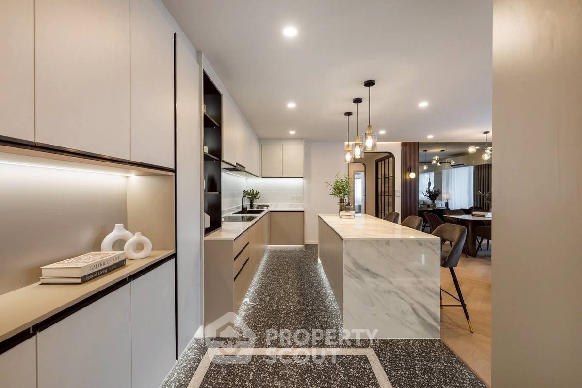 picture 4-BR Condo at The Executive Regent in Chong Nonsi (ID 2209864) - 6/14
