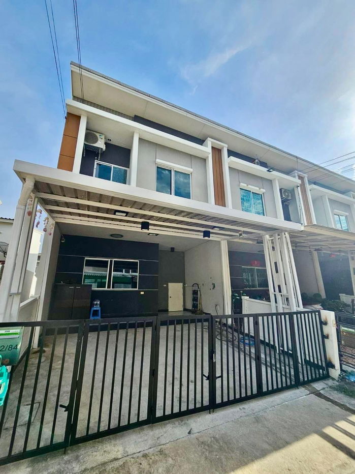 picture House for rent Pleno Srinakarin 3bed 2 bath  - 16/17