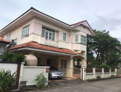 For sale, second-hand house, Sriracha, Premwara Village, good price, convenient transportation