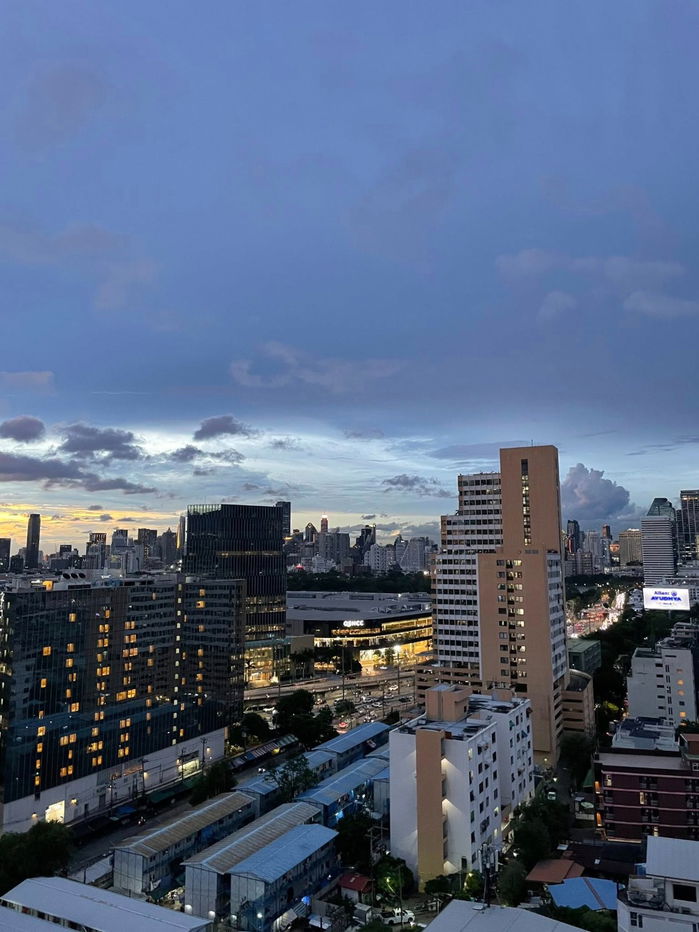 picture Condo for rent Life Rama4-Asoke near MRT Queen Sirikit National Convention Center 21,000 baht Property code: RS878 - 19/21
