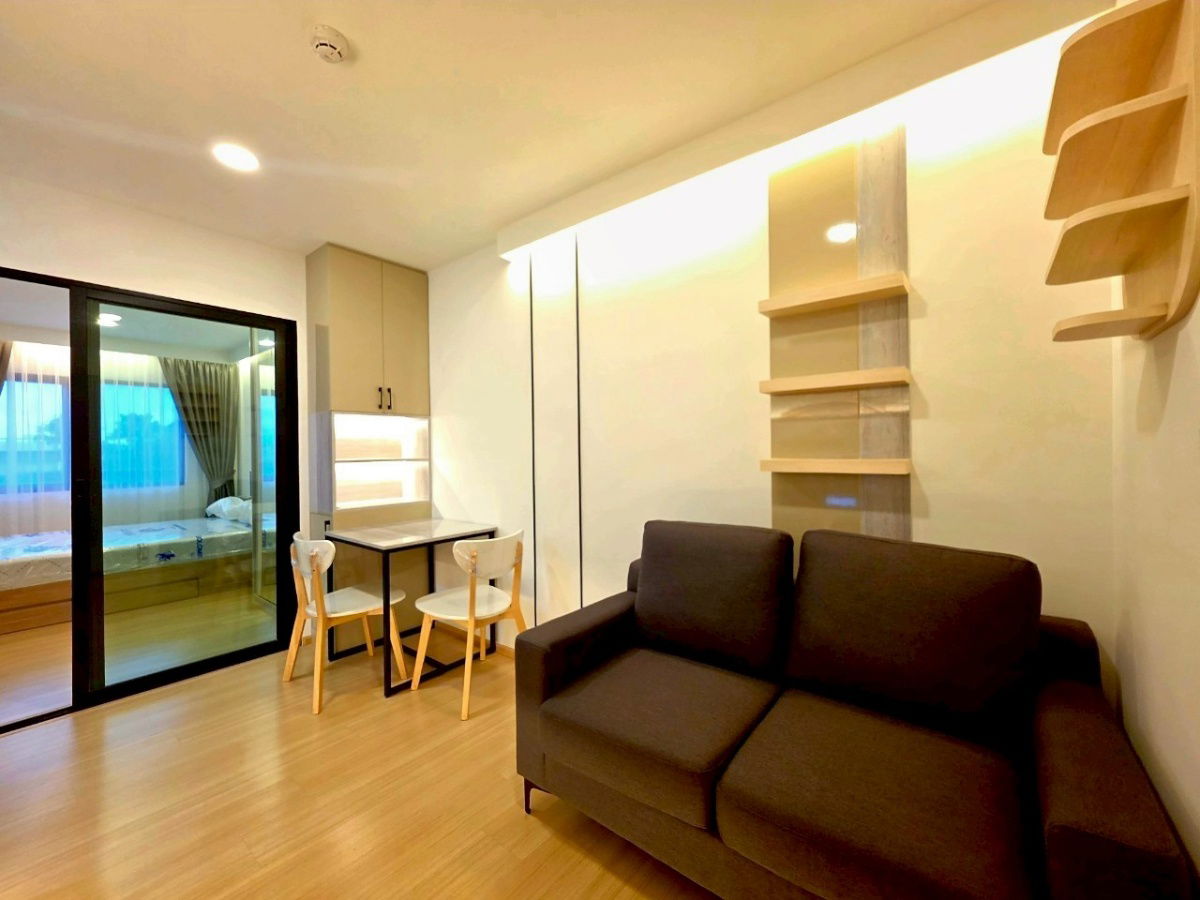 รูป ชีวาทัยฮอลล์​มาร์ค​ลาดพร้าว​โชคชัย​4  ห้องสวยใหม่  - รูปที่ 3/8