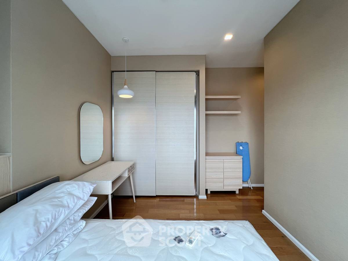 picture 1-BR Condo at The Saint Residences near MRT Phahon Yothin (ID 2110306) - 6/11