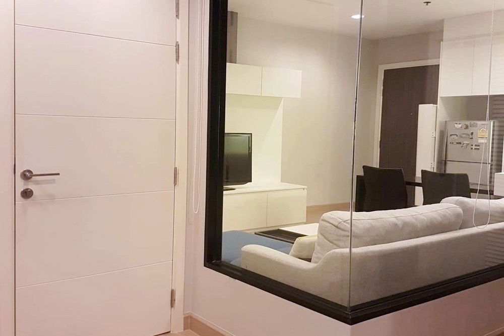 picture 🔥 Sale with tenant !!🔥 Code C20221206215...Urbano Absolute Sathon-Taksin, 1 bed, 1 bath, high floor28++, North facing, furnished, Special Deal!!📣📣 - 5/6