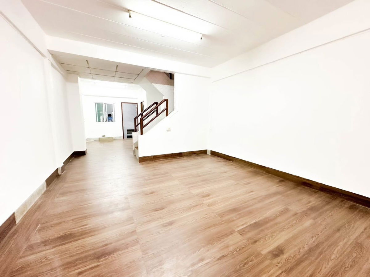 รูป 🎉 HOT DEAL บ้านให้เช่า พร้อมอยู่ ใกล้ BTS และ MRT 🎉 🏡 ทาวน์โฮม 2 ชั้น @หมู่บ้านท่าเรือ ซ.วชิรธรรม 57 แยก 26 - รูปที่ 5/9