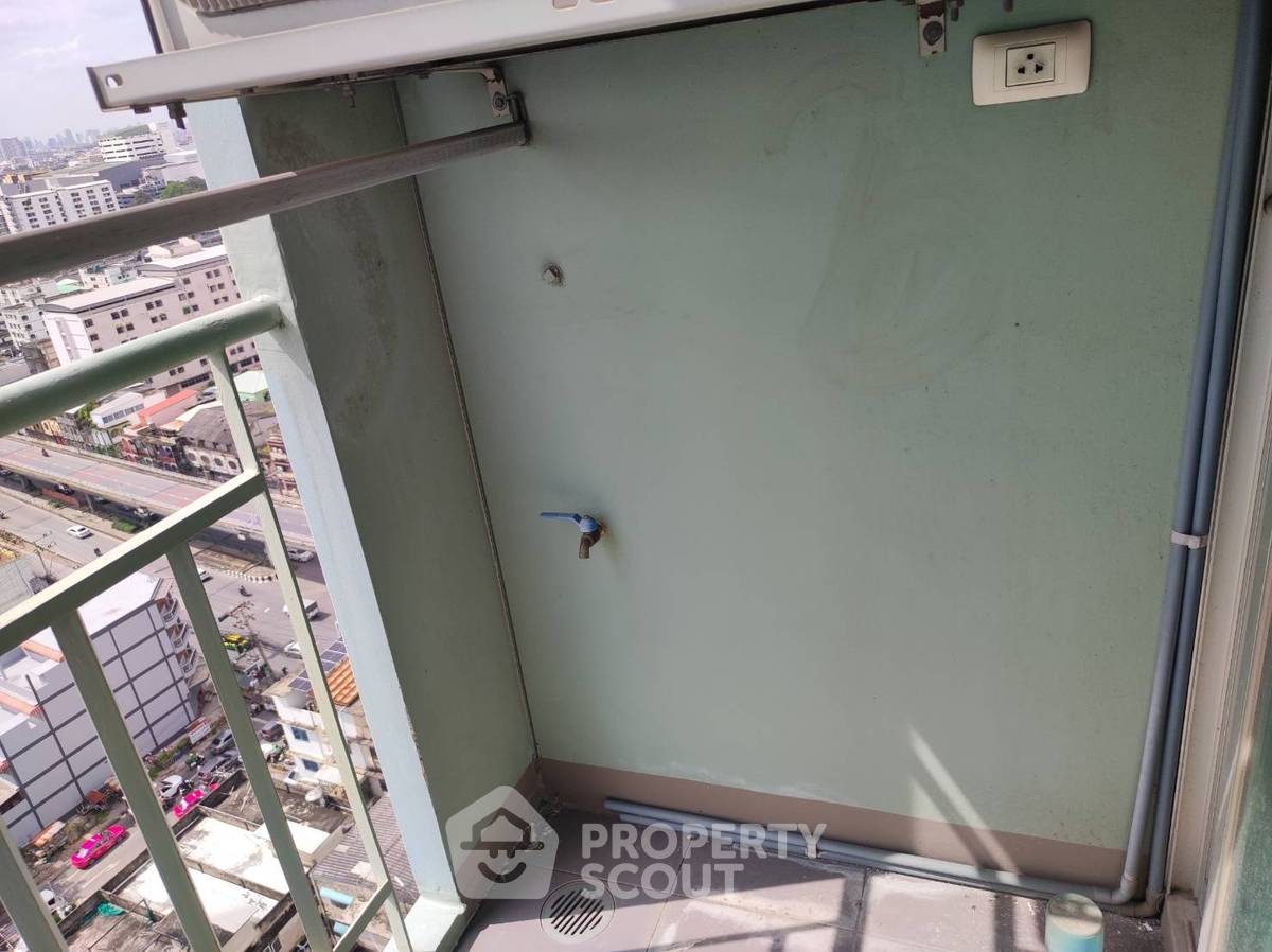 picture 1-BR Condo at Lumpini Ville Ramkhamhaeng 60/2 in Hua Mak (ID 2095806) - 16/20
