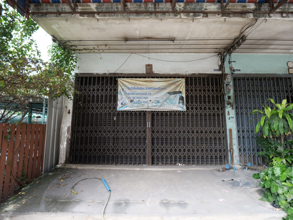 รูป ขายอาคารพานิชย์ 3.5 ชั้น 19 ตรว. ซอยกำนันแม้น ราคาดีที่สุดในย่านนี้ ขายเพียง 2.2 ล้าน หน้ากว้าง 4 เมตร พื้นที่ใช้สอยประมาณ 220 ตรม.  - รูปที่ 73/80