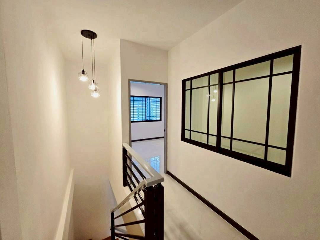 picture For sale, Townhouse 17 sq.w., Tawanna Village, Soi Chatuchak 12, Sukhapiban 5 - Sai Mai - 6/12